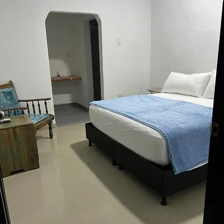 Tr-a5d De Doble Cerca Al Castillo De San Felipe Con Piscina, Aire Acondicionado Y Wifi Apartment *