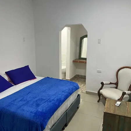 Tr-a5d De Doble Cerca Al Castillo De San Felipe Con Piscina, Aire Acondicionado Y Wifi *